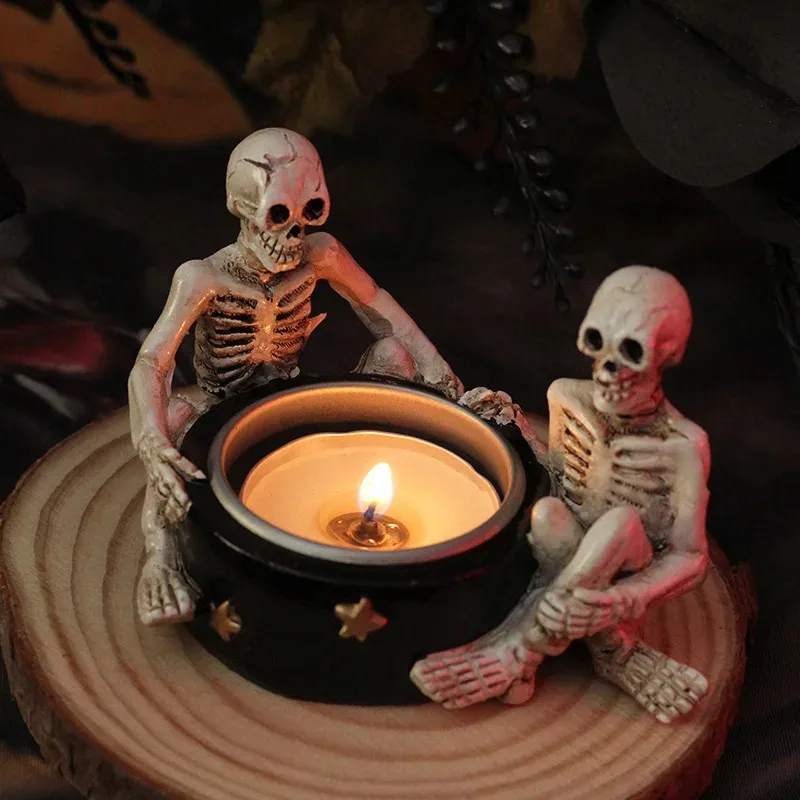 Halloween-Schädel-Kerzenständer, Kunstharz-Kerzenständer-Dekoration im Vintage-Stil, geeignet für Party- oder Tischpräsentation, Dekoration als Geschenk