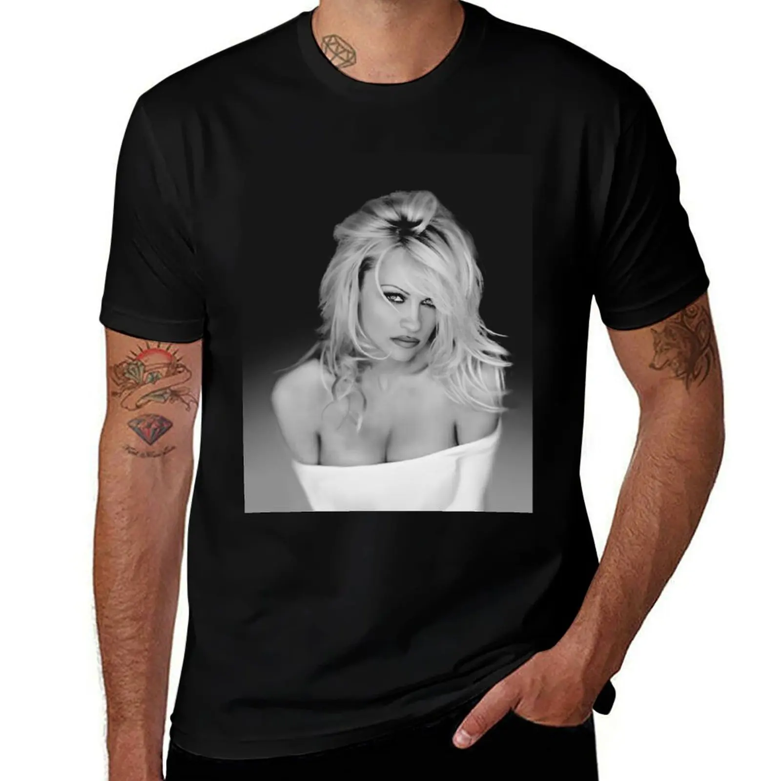 Pamela Anderson T-Shirt man t shirts graphic T-Shirt
