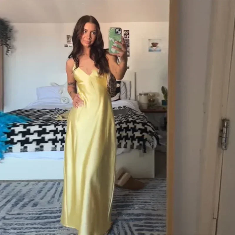 Geel Satijn V-hals Zingen Lange Jurken Damesmode Backless Mouwloze Maxi Gewaden Mode Vrouwelijke Avondfeest Club Jurken
