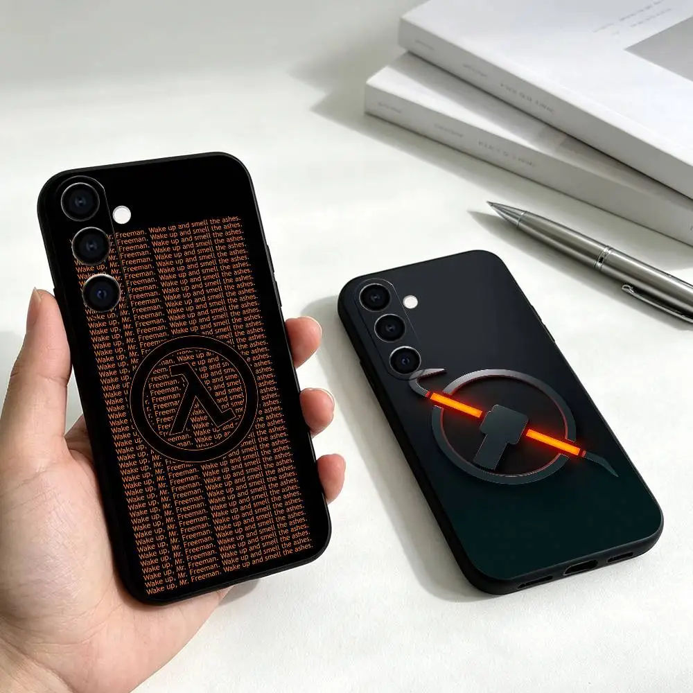G-Game Half-Life 2 Phone Case Black Silicone Soft For Samsung Galaxy A73,A72,A71,A70,A53,A52,A51 Gift