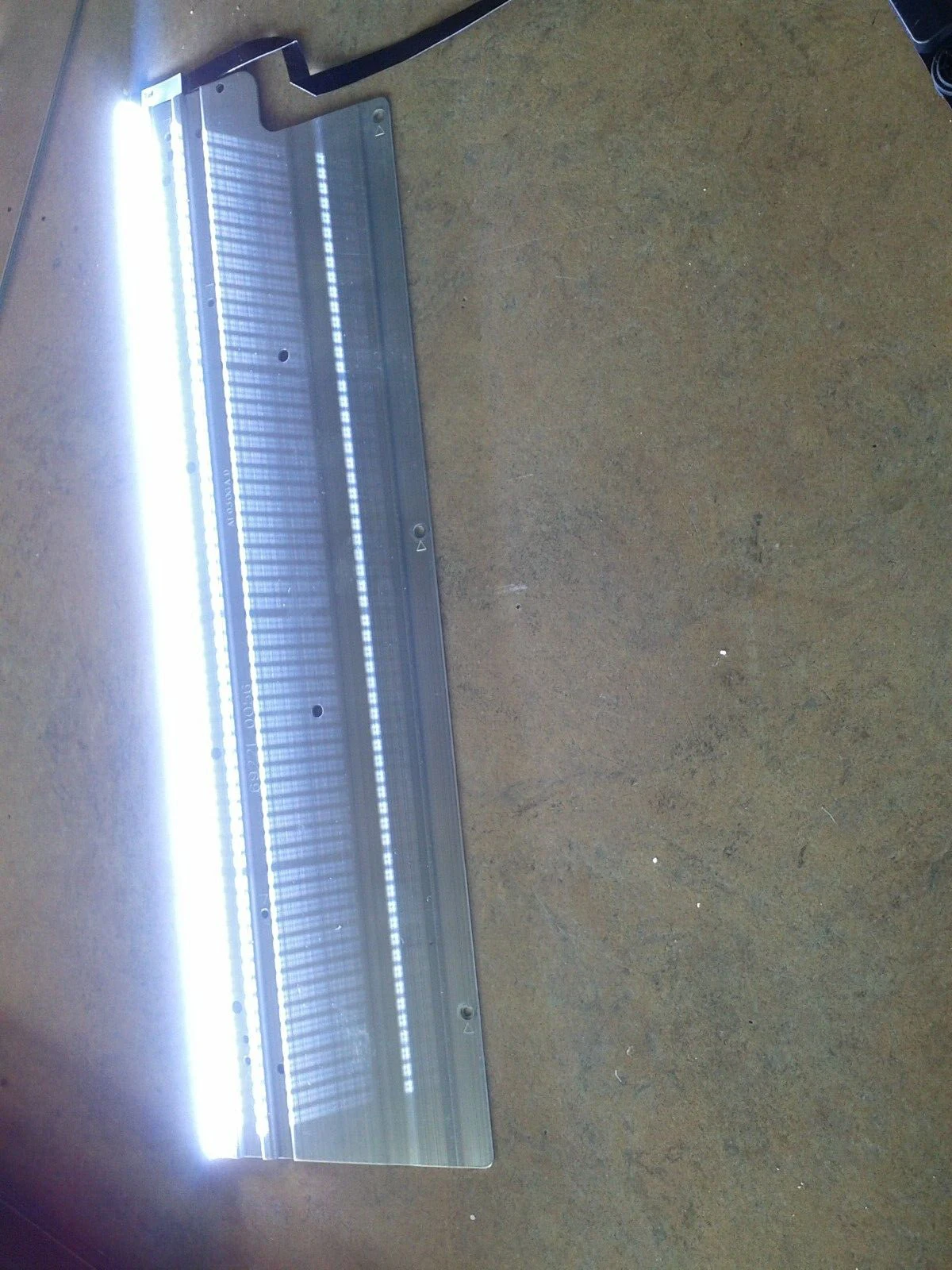 Batang LED 60LED untuk LC420EUN SF F1 F3 42LA640S 42LA640V 42LA643V 42LA644V 42LA645V 42GA6400 42 VLE 983 BL 42 VLE 9474 WL