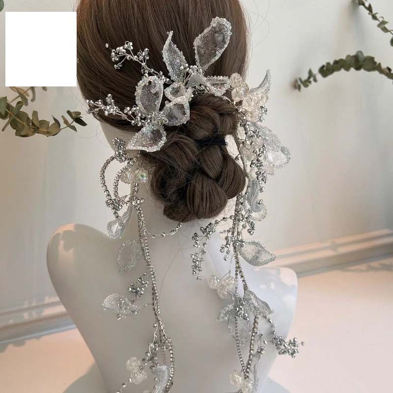 Bridal headdress and makeup travel photography wedding dress hair accessories super fairy shining crystal beads