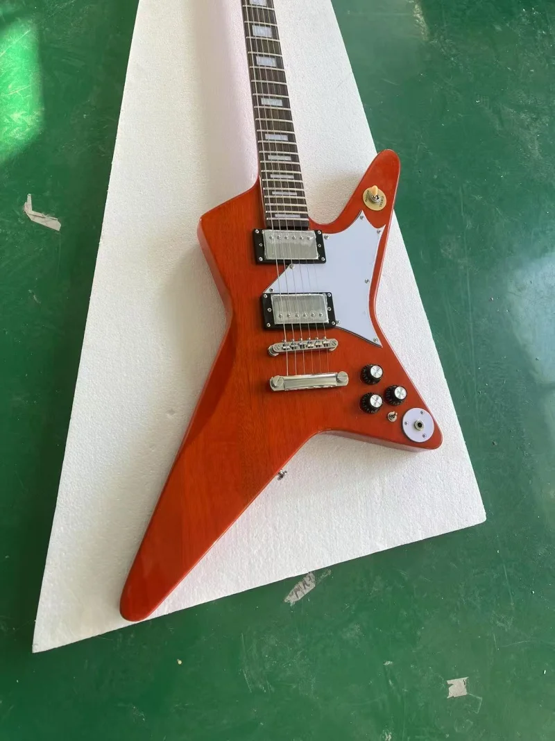free delivery 6-string irregular-shaped electric guitars with rosewood fingerboards, silver hardware, solid wood quality,