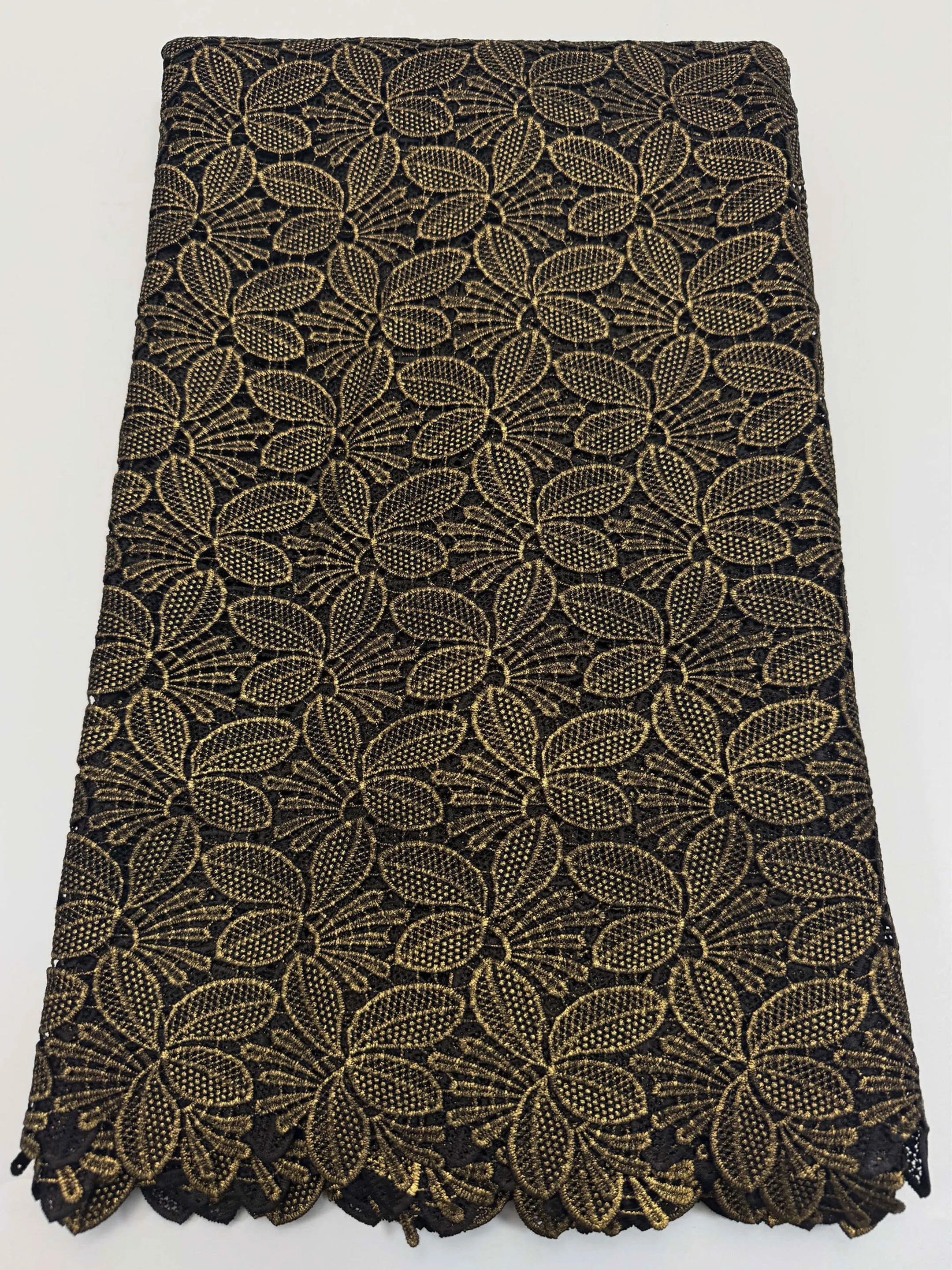 2026 New African High Quality Nigerian Hollow Water Soluble Gold Stamping Lace Fabrics 5 Yards For Women Bride Wedding Dress Sew