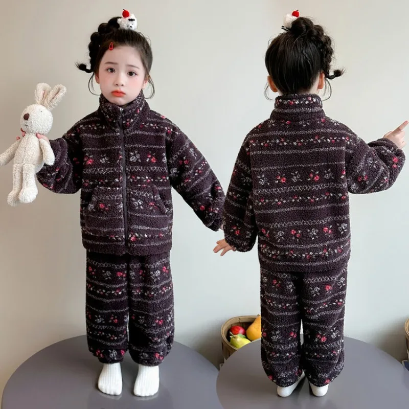 New Children's Clothing 2026 Autumn/Winter Warm Flower Horizontal Bar Set for baby Girls, Two Piece Set