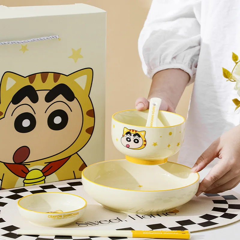 Hot Kawaii Crayon Shin Chan Animal Series Ceramic Tableware Set 5pcs Cartoon Ceramic Bowl Plate Dip Sauce Spoon Chopsticks Gifts