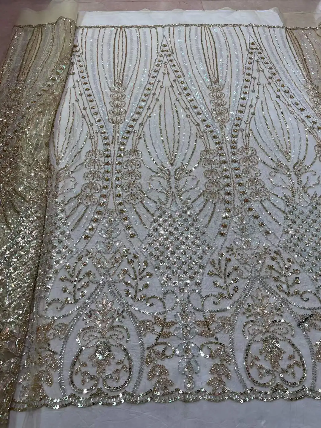 

African Sequins Lace Fabric High Quality Nigerian French Embroidered Heavy Beaded Tulle Handcut Lace Fabrics For Wedding Party