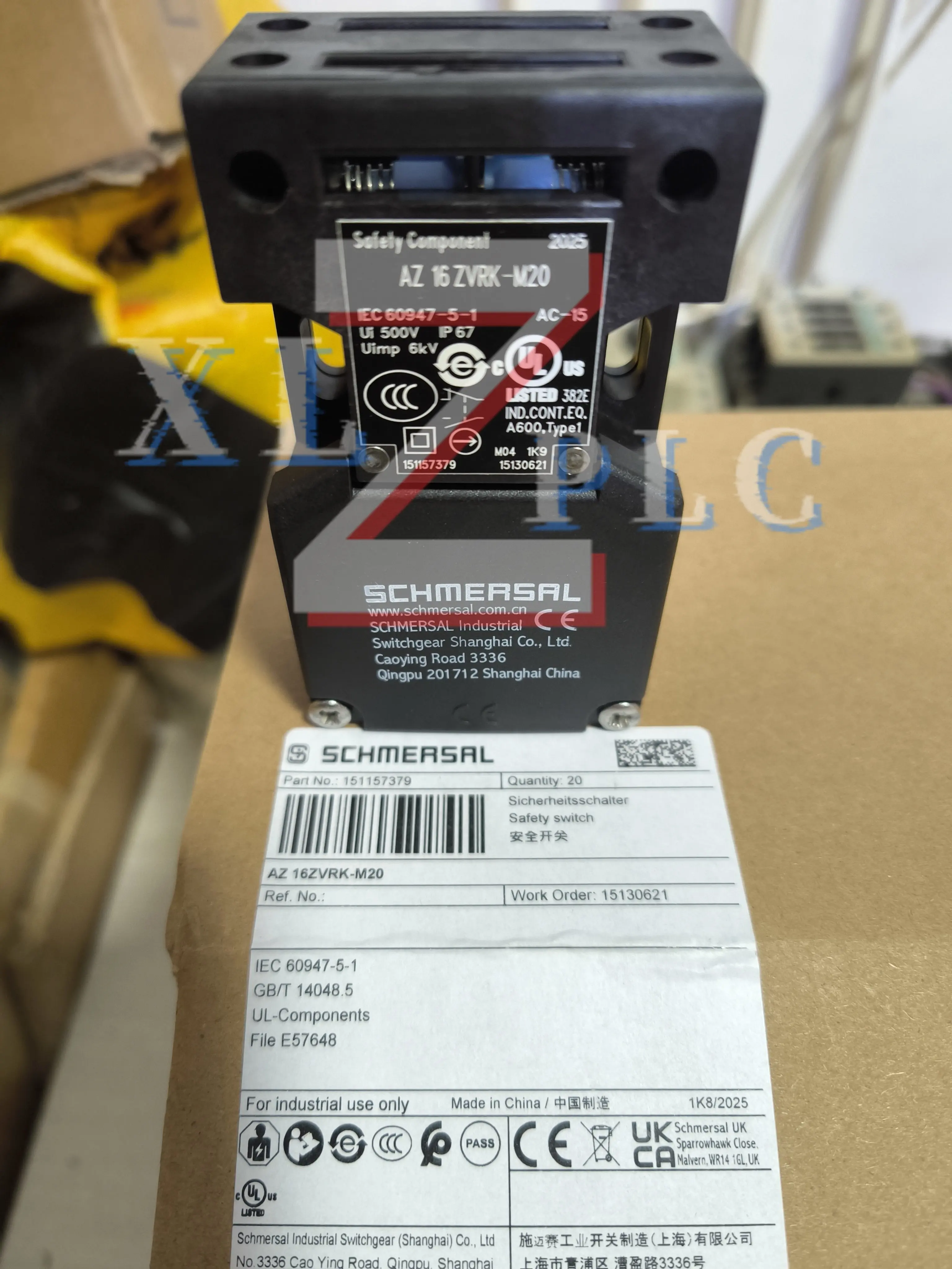 AZ 16 ZVRK-M20 safety door switch brand new original genuine
