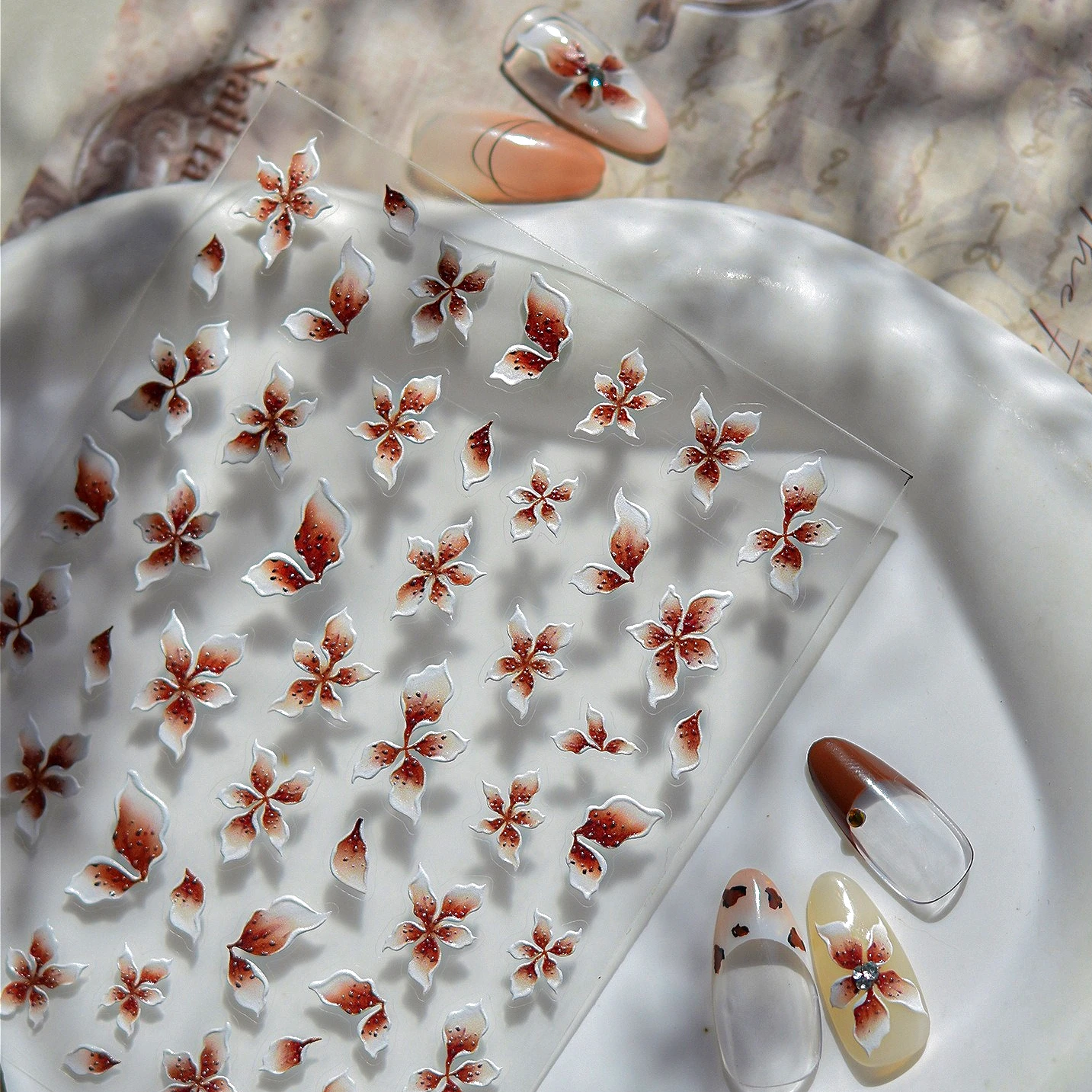 Retro sfumatura petalo fiore frangipano giglio delicato fioritura orchidea gelatina lusso vintage nail art adesivi decalcomanie fascino manicure