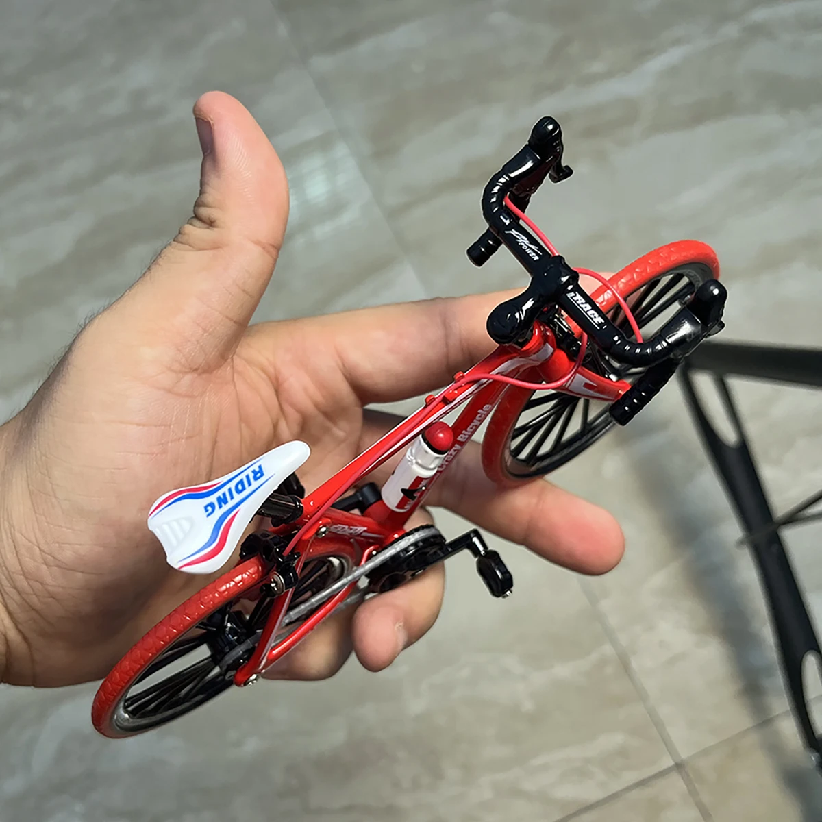 1:10 Mini Model stopu Biycle odlewany górski palec z wyścigi drogowe metalowa kolekcja symulacyjna dla dorosłych zabawki dla chłopców