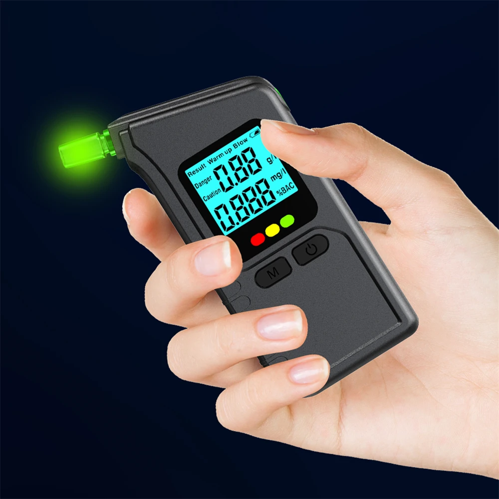 جهاز اختبار الكحول المحمول MR1107 مع شاشة LED، جهاز اختبار شرب كحول التنفس الاحترافي للاستخدام الاحترافي الخاص في السيارة في المنزل