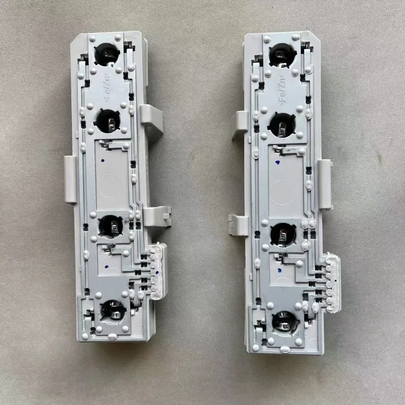 

For Skoda Octavia 2007 -2012 1Z5945257A New Bracket Bulb Hold with Cable Holder Tail Light Rear Light Bulb