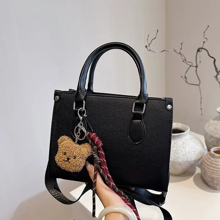 

2025 Trendy Women's Light Luxury Large Bag - Large Capacity, Versatile Fashion, Shoulder/Crossbody/Tote/Handheld Commuter Style