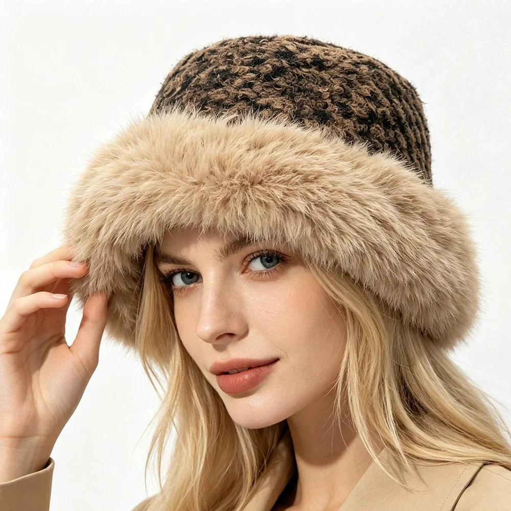 New Two-Tone Warm Fleece Beanie for Women, Thickened Women's Fall/Winter Fashion Hat, Fisherman's Hat