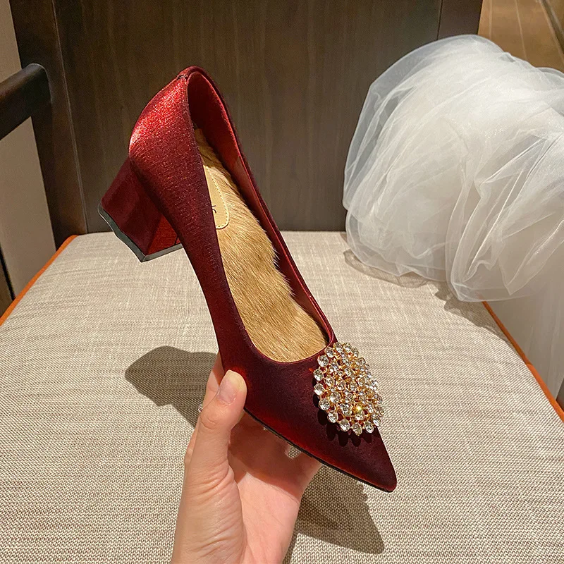 Pointed Toe Red Microfiber Pumps Square Chunky Heels Crystal Rhinestone Buckle Retro High Grade Villus Lining Party Shoes