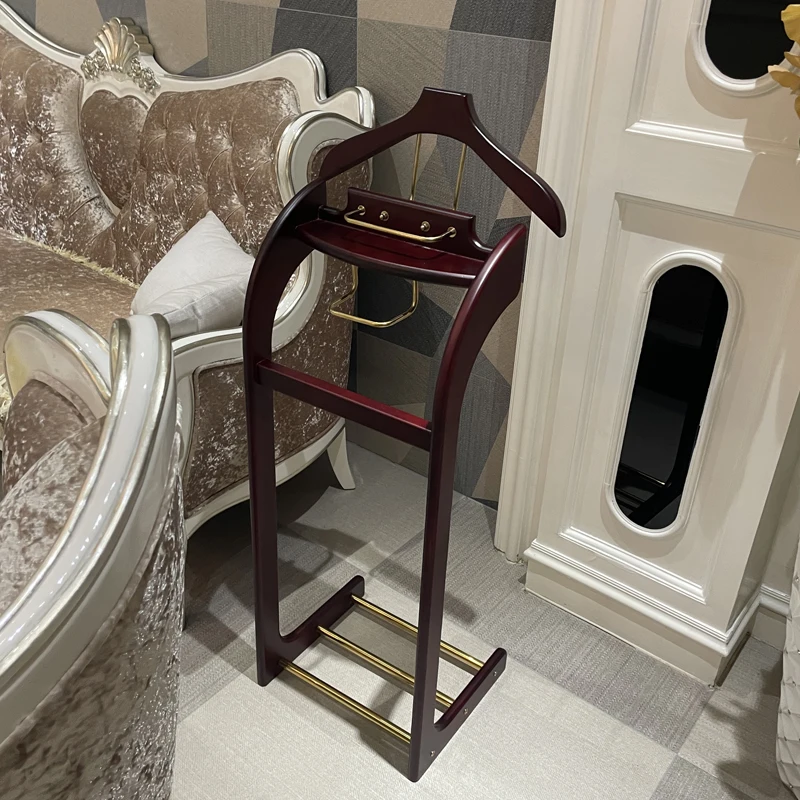 

Hotel floor-to-ceiling coat rack Hotel rooms Solid wood coat rack Mobile European-style hanger Put hanger Suit hanger