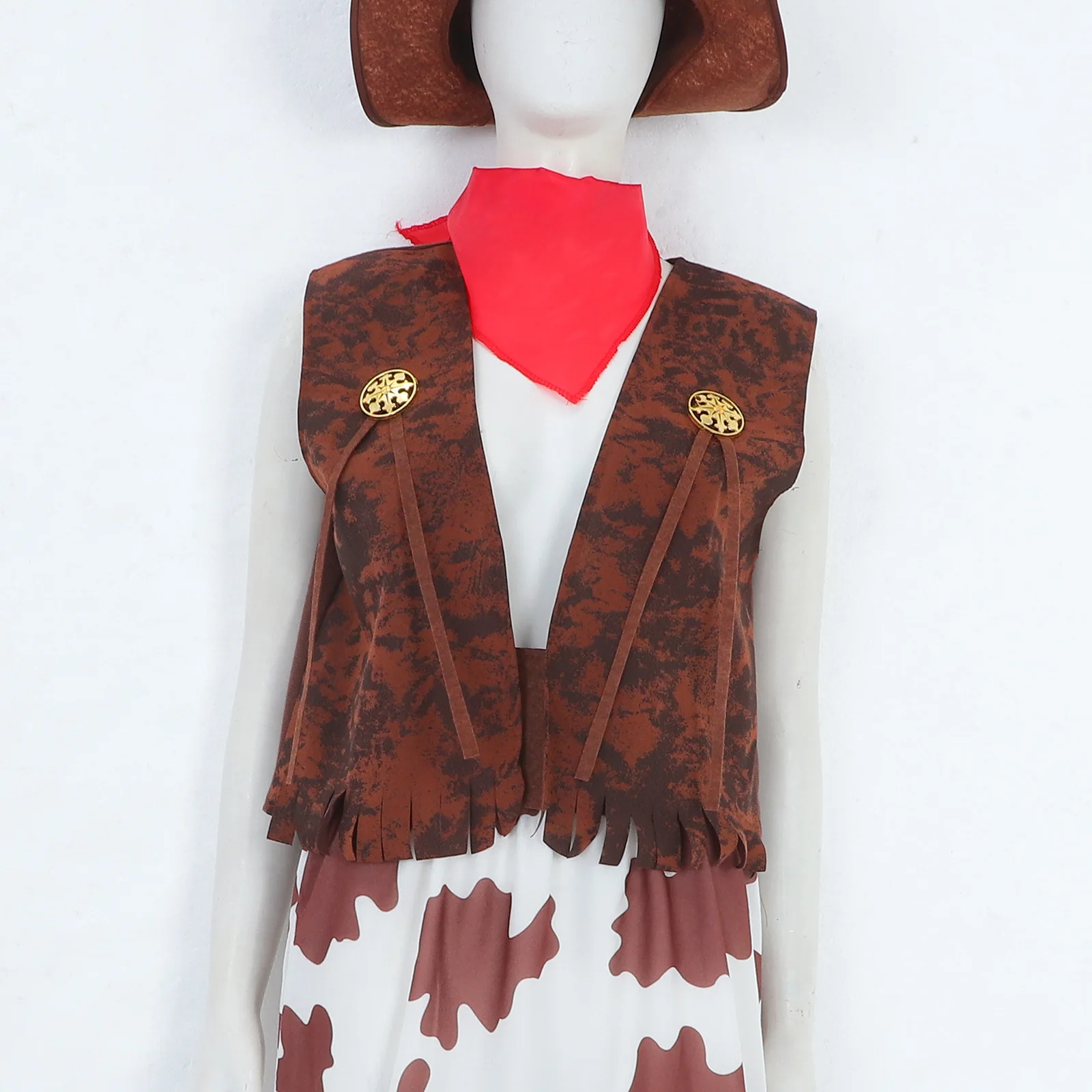 

1Set Western Cowboy Costume Set Includes Hat Vest Bandana Perfect Halloween Party Dress Up Cosplay Suit Vest for Men
