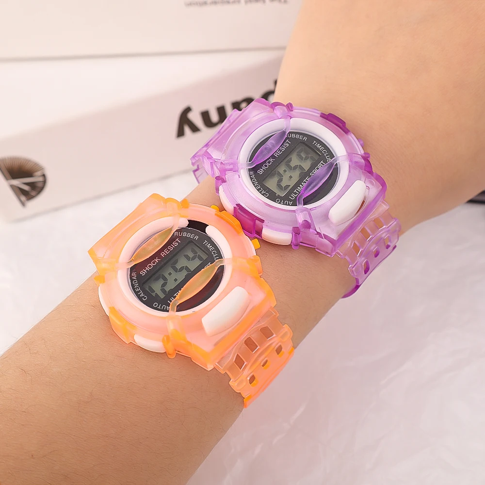 Reloj electrónico deportivo multifuncional para hombre y mujer, pulsera con correa transparente, resistente al agua, moda coreana