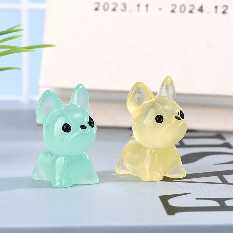 100PCS Mini French Bulldogs Glow At Night Miniature Bulldog Figurines Desktop Decoration Kawaii Dogs Home Decor Fairy Garden