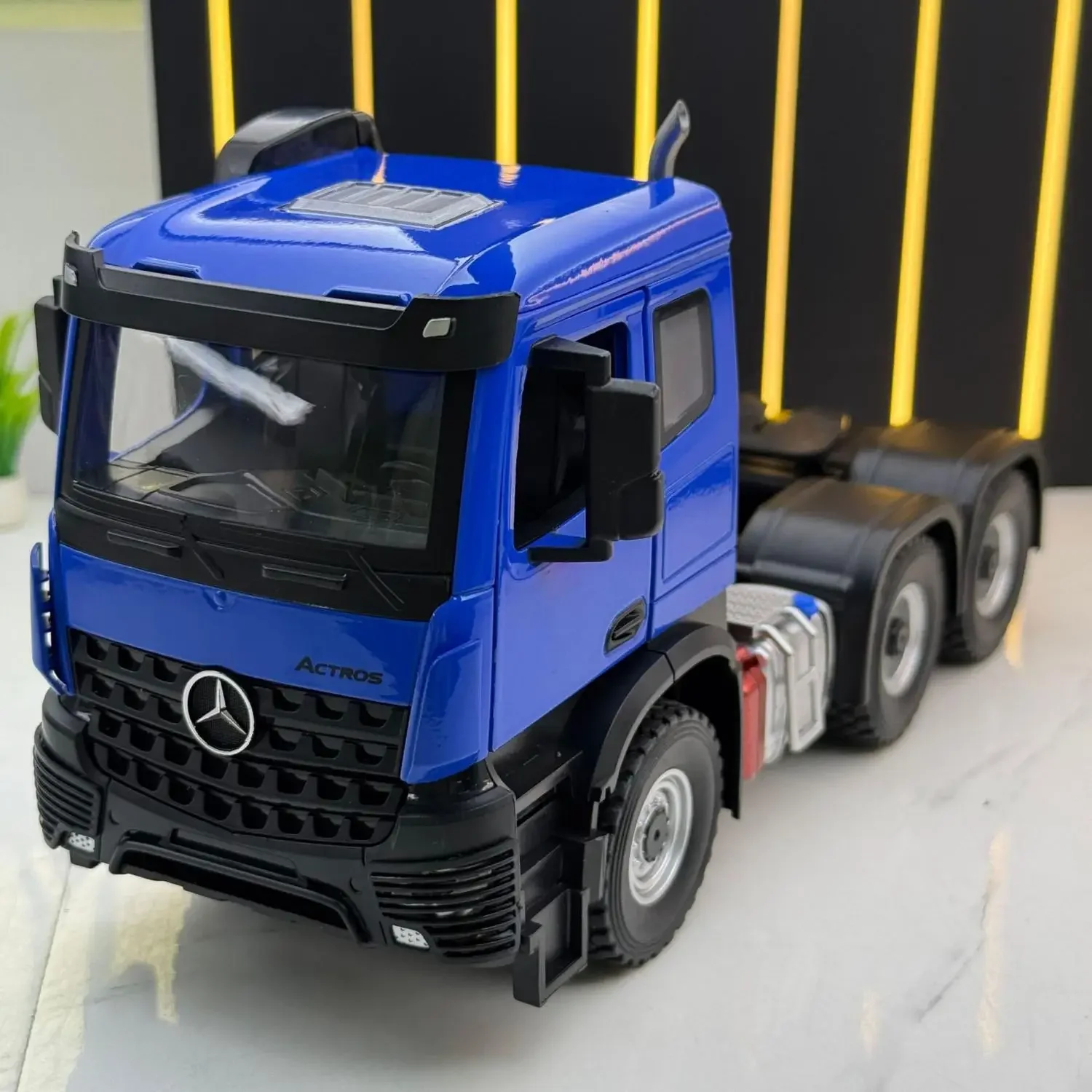 1:24 بيج بن أتانيا نصف مقطورة رئيس الصوت والضوء لعبة سيارة الجمود نموذج مجموعة متقدمة زخرفة نماذج السيارات #1