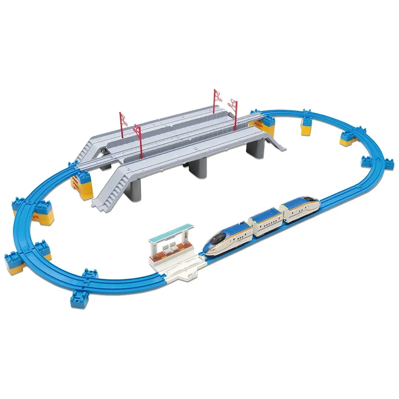 TAKARA TOMY Railway and Highway Dual purpose Bridge Set Train Car Track Boy Toy, a Children's Day gift for friends.