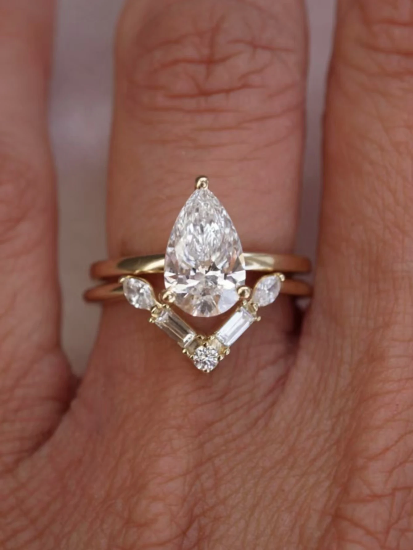 

2PC S925 Sterling Silver Water Drop 4CT Moissanite Ring Set Fine Jewelry Gold Plated 18k Suitable for Gift Giving Birthday Gift