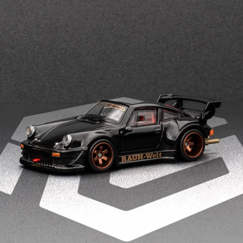 New FG 1:64 Porsche 911 RWB 930 Fully Open Alloy Miniature