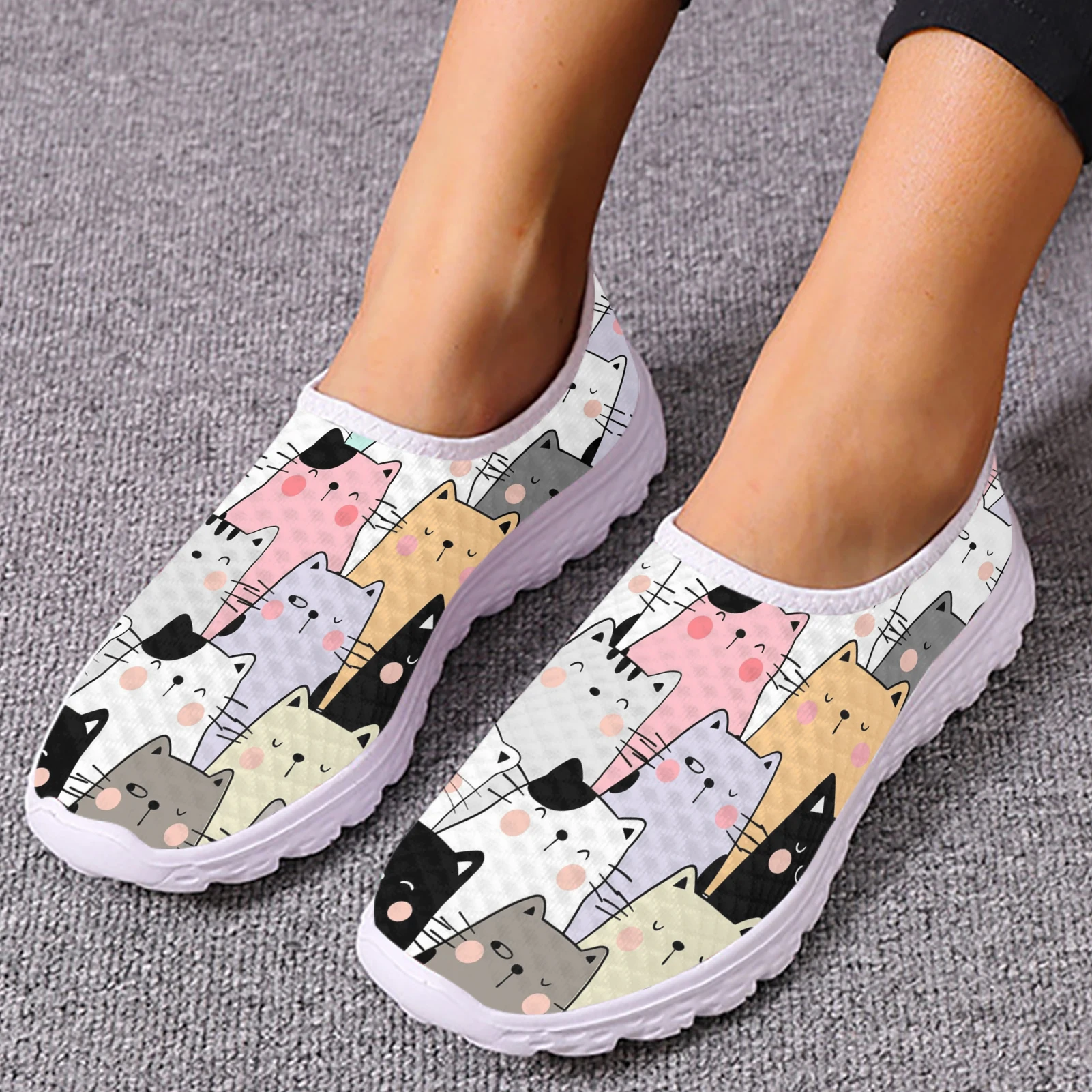 INSTANTARTS Cartoon Cat Designer Brand Slip-on Shoes Hand-painted Cat Print Loafers Women\'s Casual Breathable Mesh Shoes Zapatos