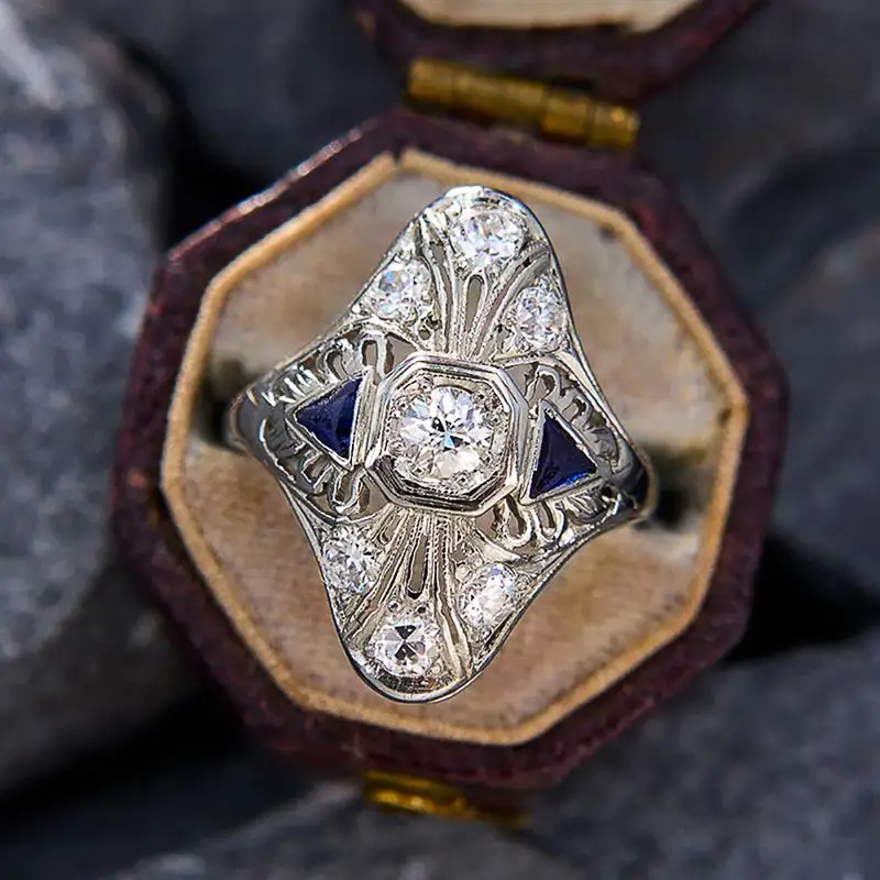 Huitan Geometric Design Women Ring Silver Color Vintage Party Bohemian Style Accessories Inlaid Shining CZ Retro Lady Jewelry