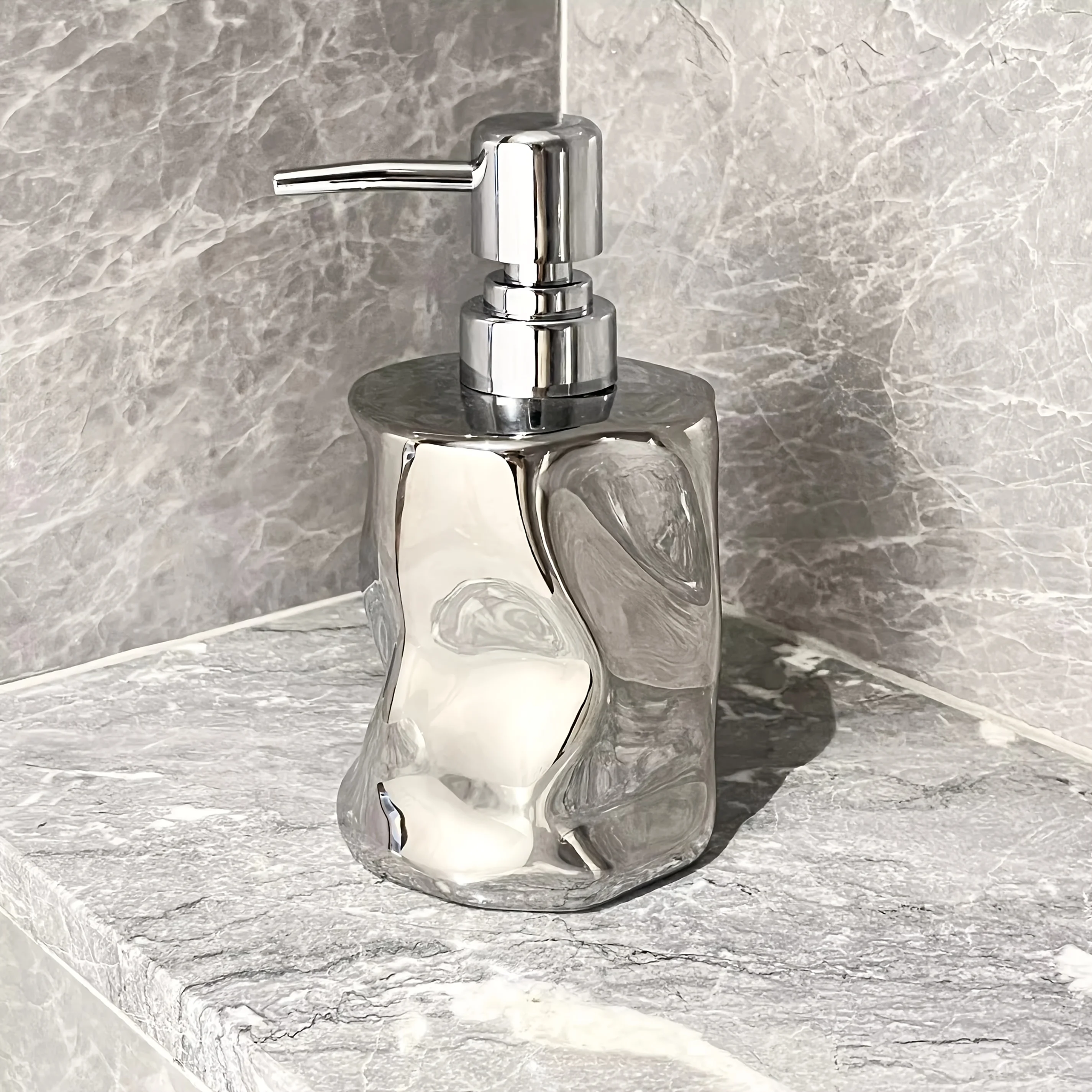 

Glacier Ceramic Bottle Shaped Dispenser Bottle Luxury Soap Dispenser for Bathroom Kitchen Home Decor Bathroom Accessory Gift