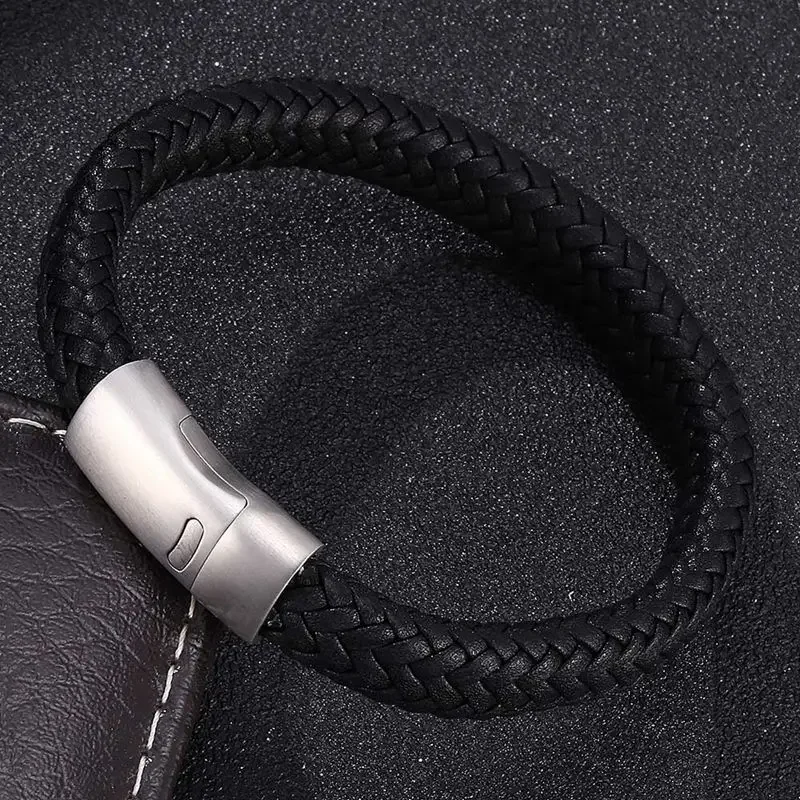 Classic Black Braided Leather Men's Bracelet Elegant Hand Jewelry Best Gift for Male Bracelet Simple Style Leather Bangles PH508