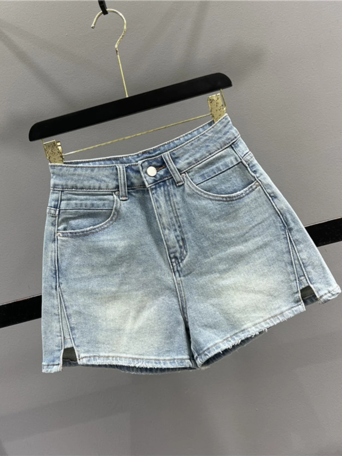 2025 New Summer Thin Washed Vintage Denim Shorts for Women Elastic Waist Belly Side Splits Loose Hot Short Jeans for Women Wh7