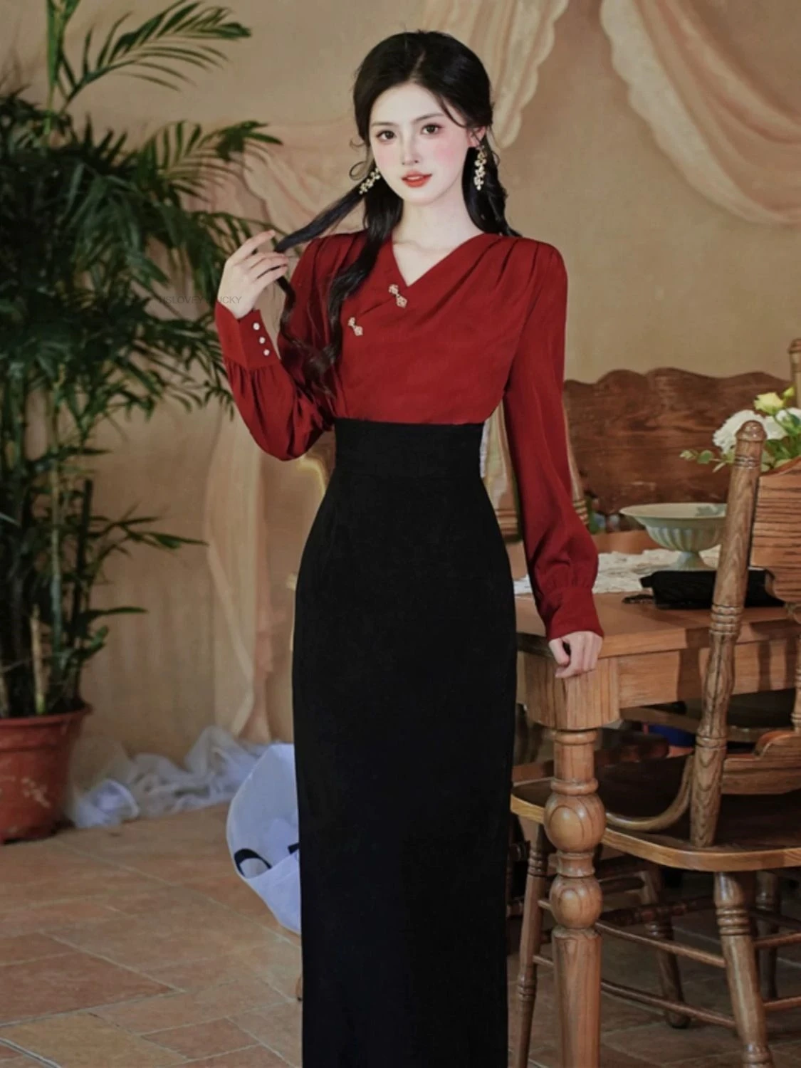 

Китайское улучшенное Ципао, осеннее красное облегающее платье, новая рубашка в китайском стиле в национальном стиле, длинное платье, комплект из двух предметов, женское тонкое платье