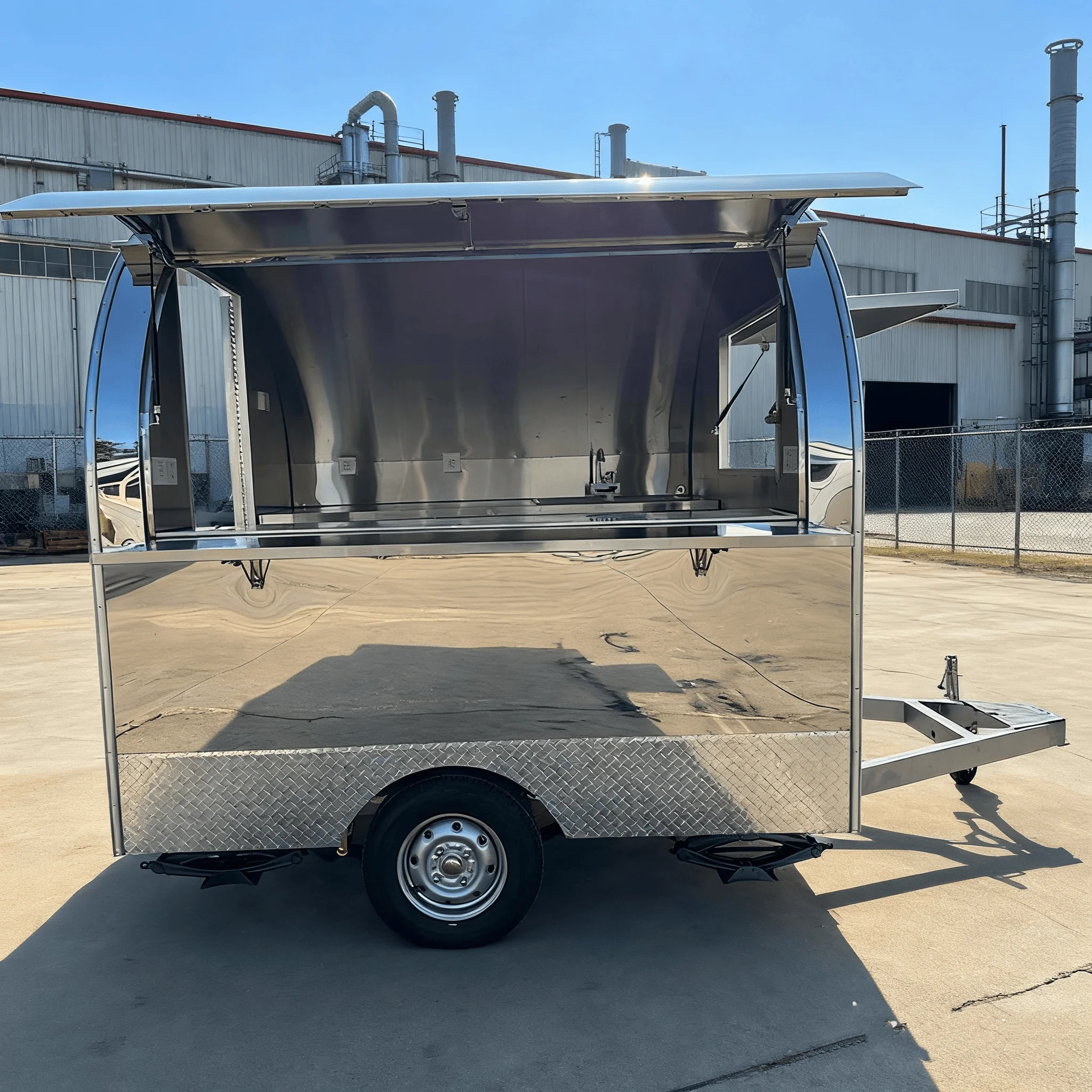 

Stree Mobile Kiosk Food Vending Cart Ice Cream BBQ Restaurant Mobile Food Truck Fast Food Trailer With Kitchen Equipment
