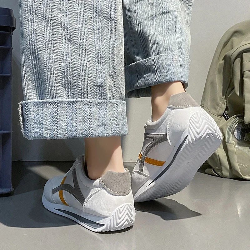 Women Sneakers Summer Casual Walking Shoes for Women Flat Lace Up High Quality Sneakers Fashion Wild Flat-bottomed Loafers image 5