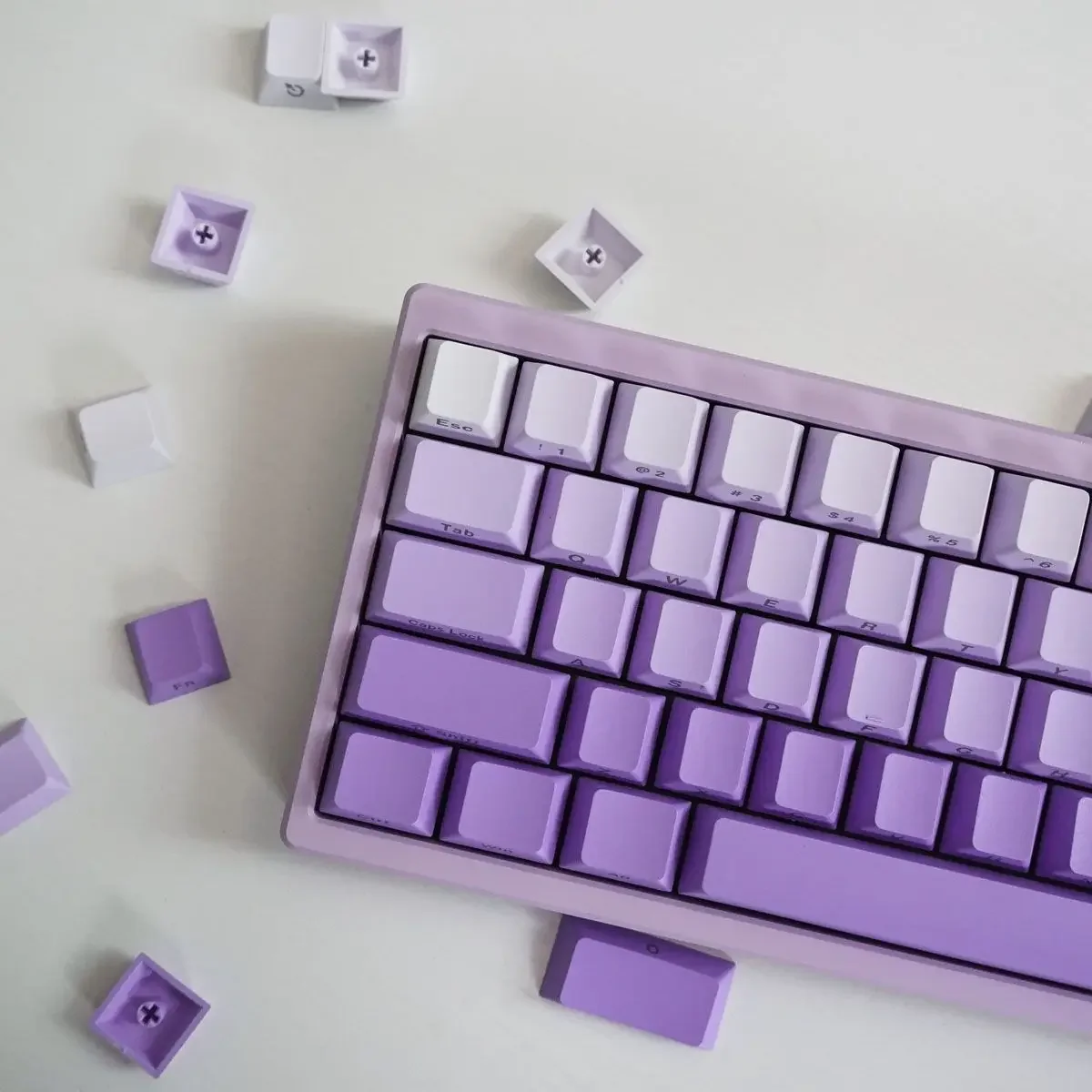 

Purple positive/side engraving gradual change mechanical keyboard keycap opaque 125 key PBT hot sublimation cherry original heig