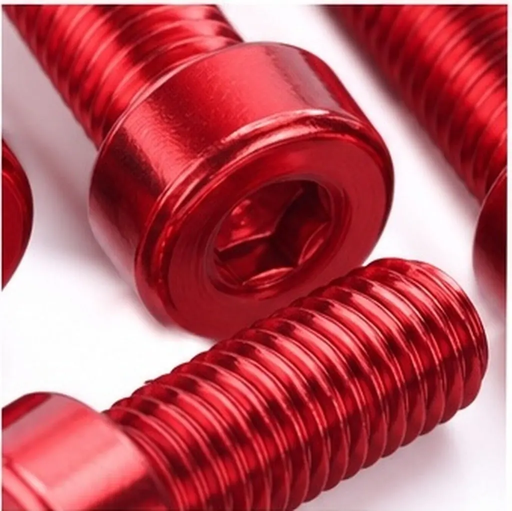 4Pcs Bicycle Screws M5 15Mm Aluminum Alloy Cnc Lightweight Anti-Theft Bolts for Water Bottle Cage Colorful Screw