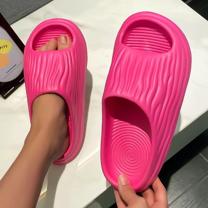 New Fashion Concise Summer Couple Non-slip Soft Slides Lithe Comfort Sandals Men Women Slippers Ladies' Home Shoes Flip Flops