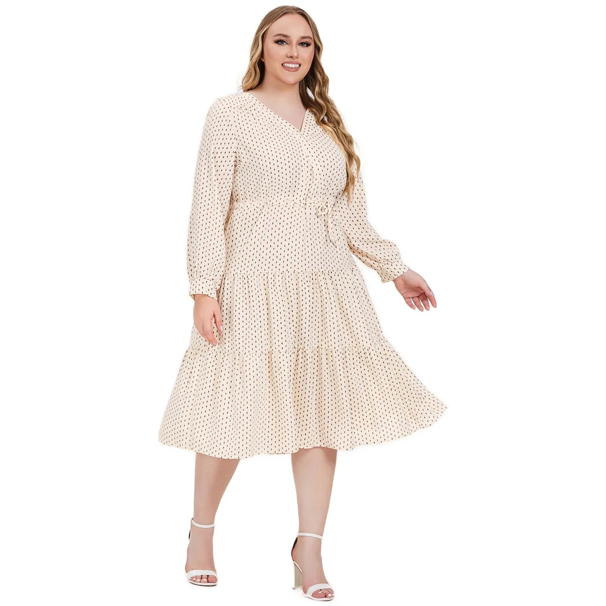 Plus Size Women\'s Dresses New Arrivals in Autumn V-neck Long Sleeves Party Dresses Casual Commuting French Style Plus Size Dress