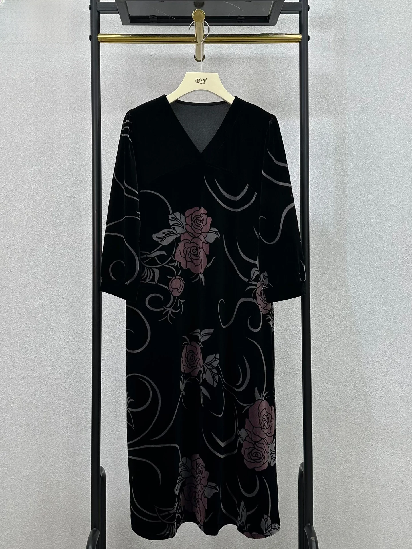 

Ele Mid-Length Silk Velvet Dr Loose Fit Mommy Sle Faionable plus Size Korean Version Printed Embroidered V-Ne Dr