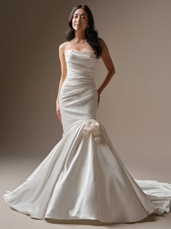 Customized Exquisite Charmeuse Pleat Handmade Flower Draped Button Trumpet Strapless Long 2026 Women's New Style wedding dress