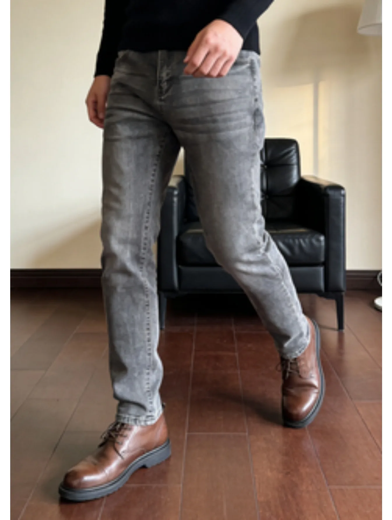 

European Style Slim Narrow-leg Micro-elastic Jeans Men's Minimalist Version Four-season Versatile