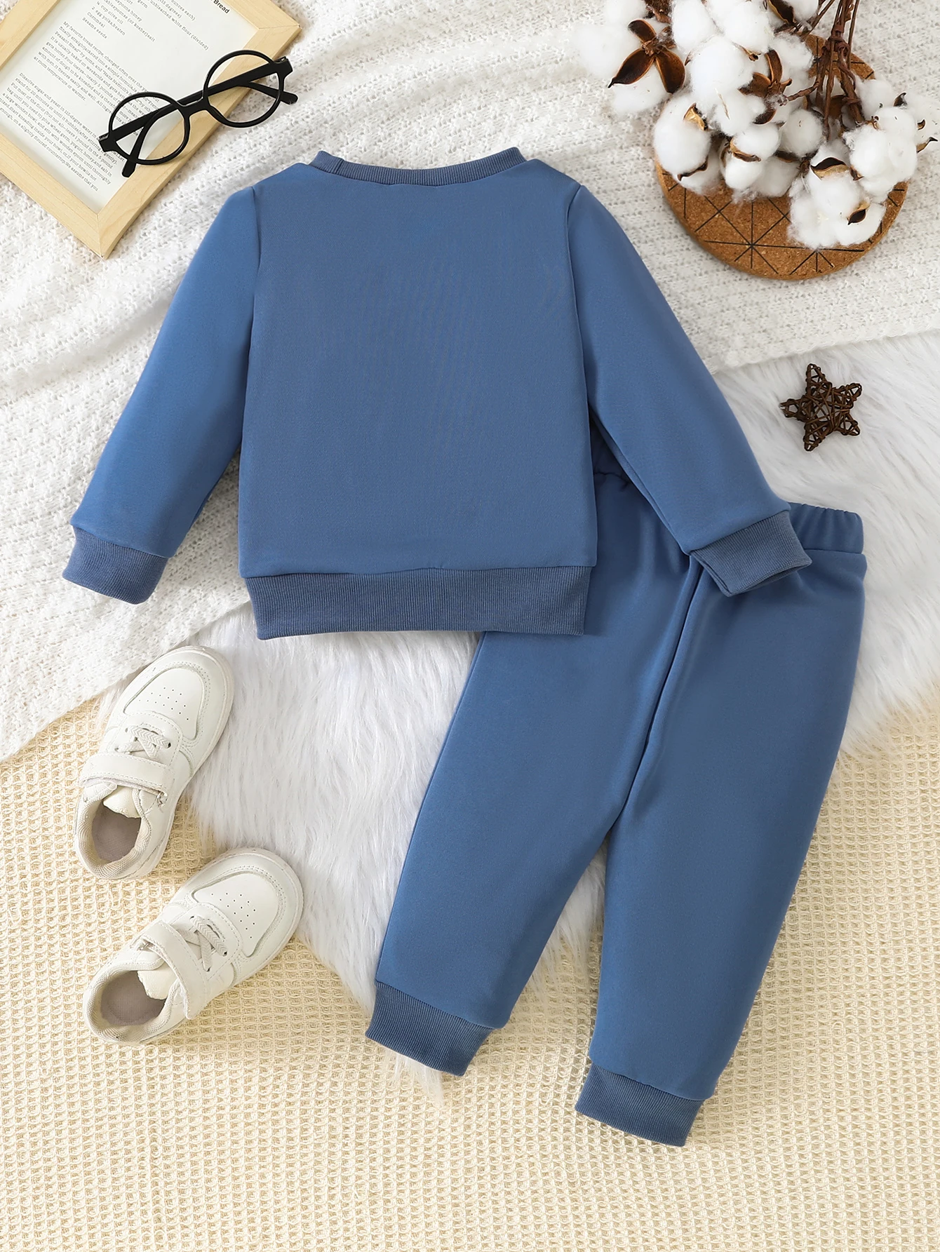Baby Boys 2-Piece Long-Sleeve Sweatshirt Set Casual Autumn Winter Style Comfortable Two-Piece Outfit with Sweatshirt And Pants