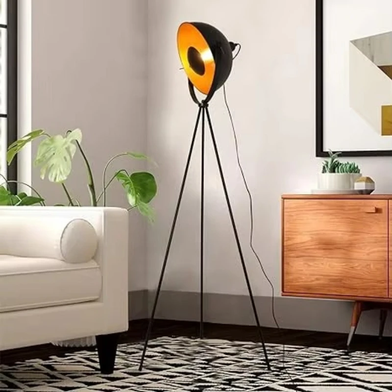 Modern tripod floor lamp black metal adjustable vertical lamp home decoration independent design