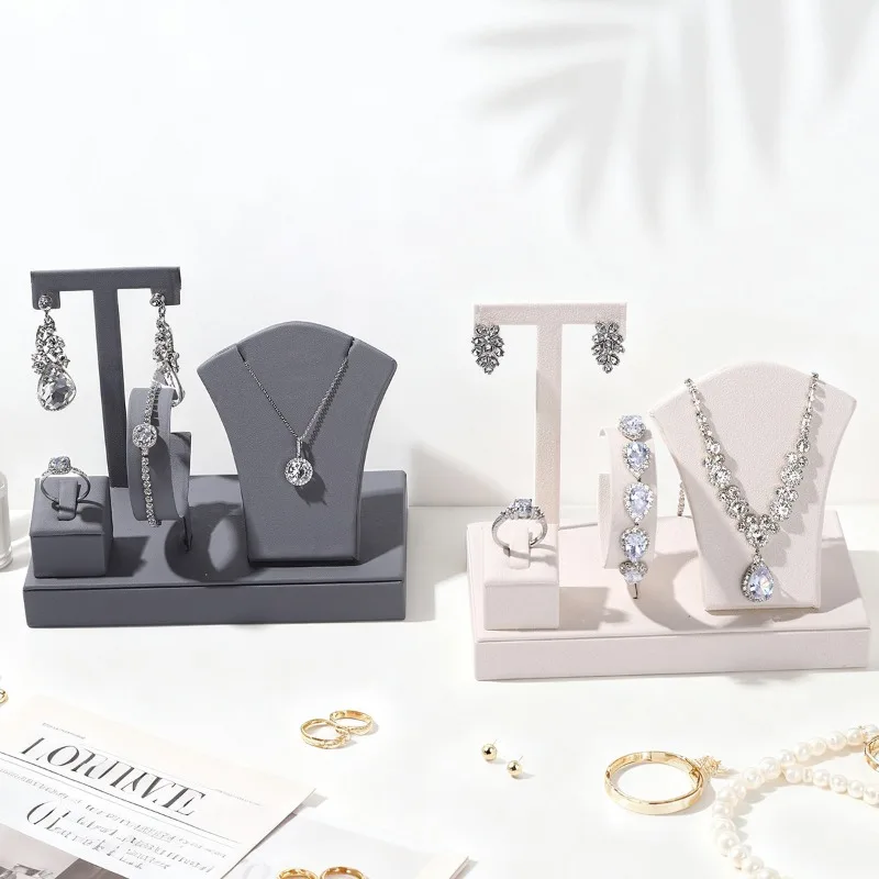 ensemble-de-presentoirs-a-bijoux-en-cuir-4-en-1-supports-miniatures-pour-colliers-et-bracelets-organisateurs-et-presentoirs-de-bijoux