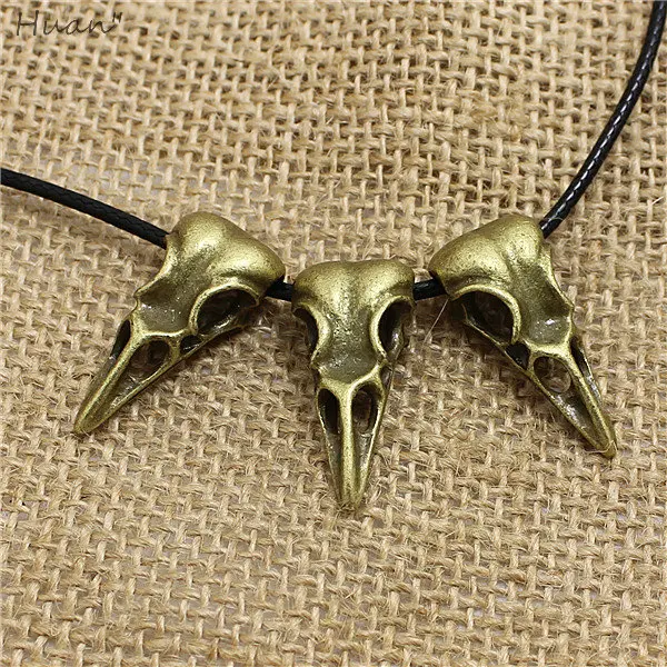 15 pcs 31*15*9mm 3D Skull Birdhead Charms Vintage Metal  Trendy Animals Bird Pendant Charms for Jewelry  T0478