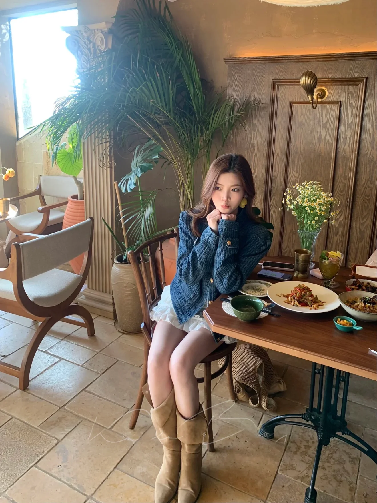 

Loose Texture Stand Collar Small Fragrance Style Denim Jacket Women's Autumn Season Versatile Top Button Closure