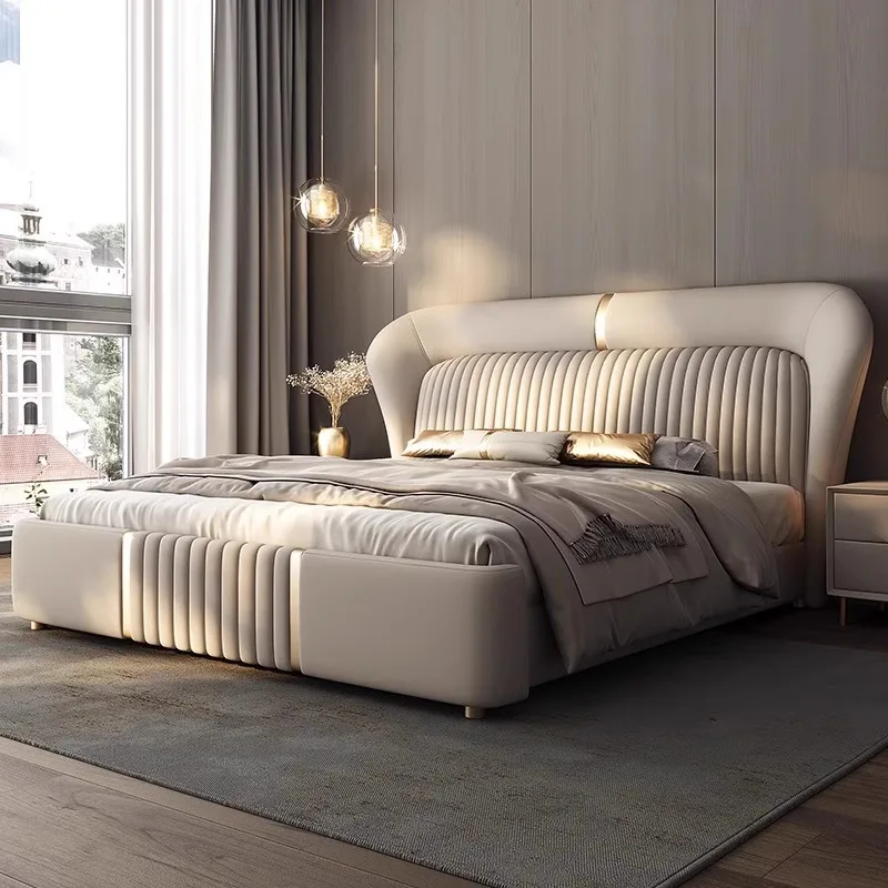 Luxuriöses Holz-Schlafzimmermöbel: Gepolsterte Kingsize-Doppelbetten mit Lederbezug, Komfort-Set mit Stauraum-Design