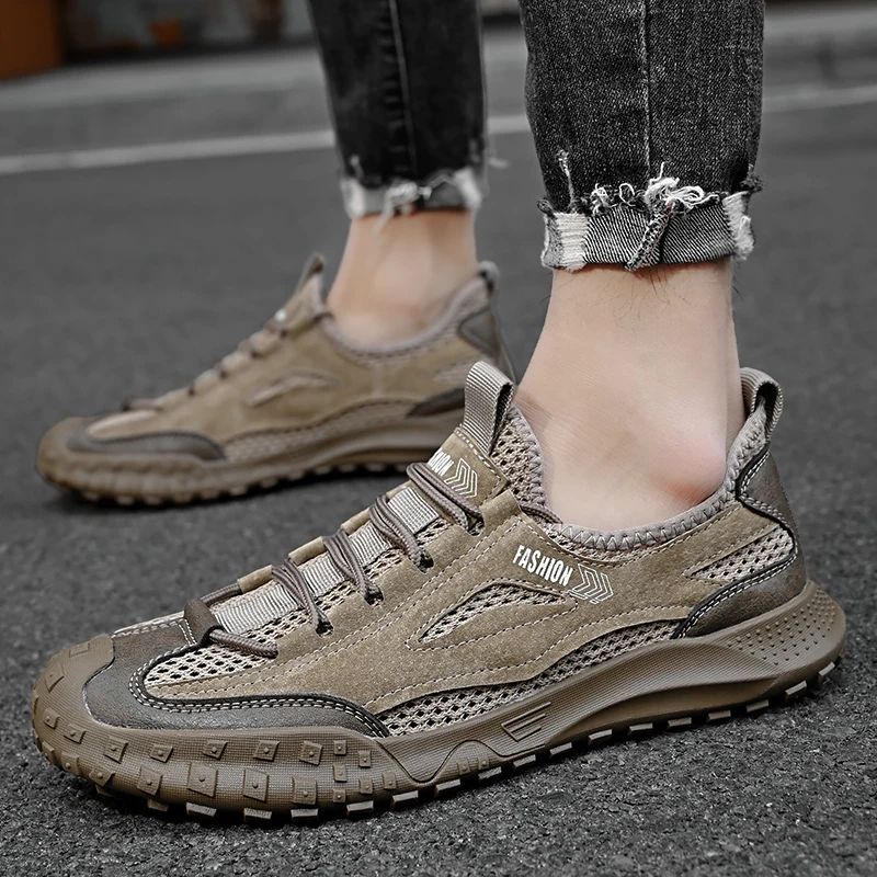 Protective Work Shoes for Summer Mesh Breathable Sneakers Lightweight Safety Shoes Industrial Working Boots with Plastic Toe