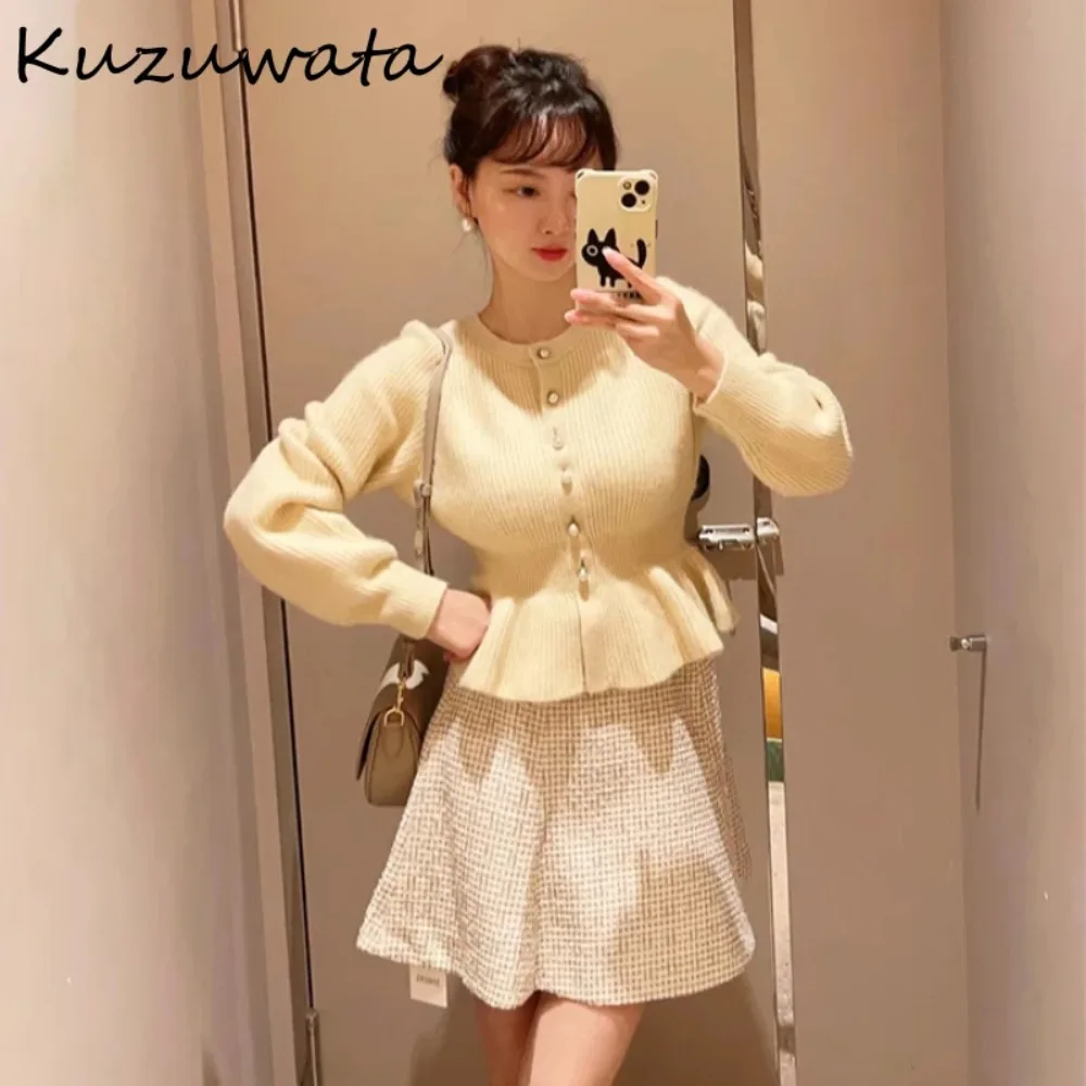 Kuzuwata Lantern Sleeve O Neck Sweet Jumper Fresh Single Breasted Slim Fit Sweaters Japan Knit Casual Elegant Wavy Edge Tops